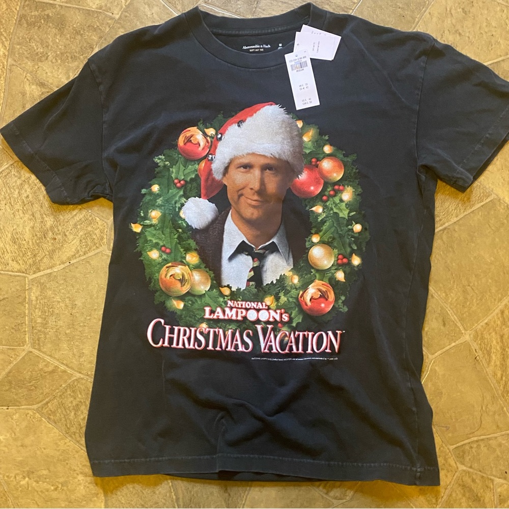 Men's National Lampoon Christmas Vacation Clark Wreath Short Sleeves T-shirt NWT